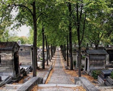 ۶ قبرستان زیبای دنیا